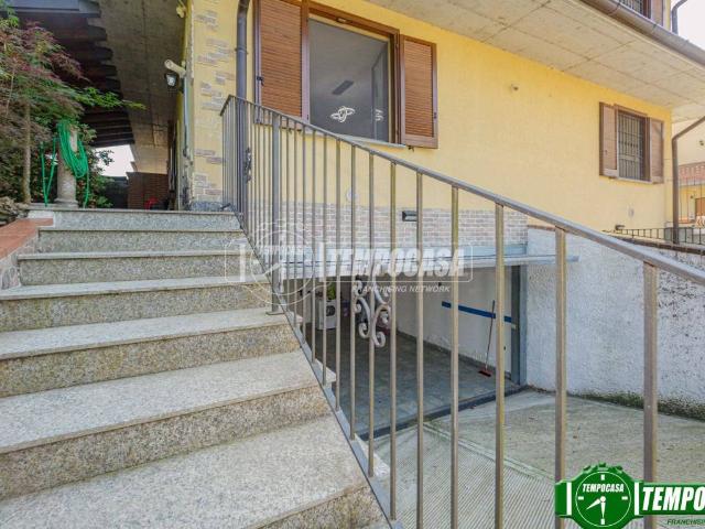 Villa in vendita a Cura Carpignano PV