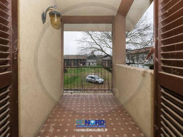 Villa in vendita a Cura Carpignano PV