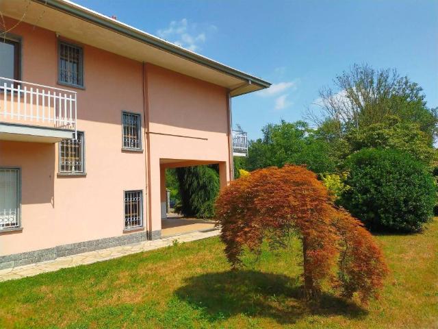 Villa in vendita a Cureggio NO