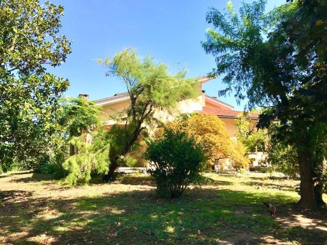 Villa in vendita a Curtatone MN