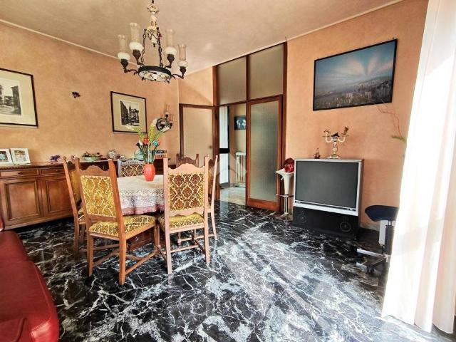 Villa in vendita a Curtatone MN