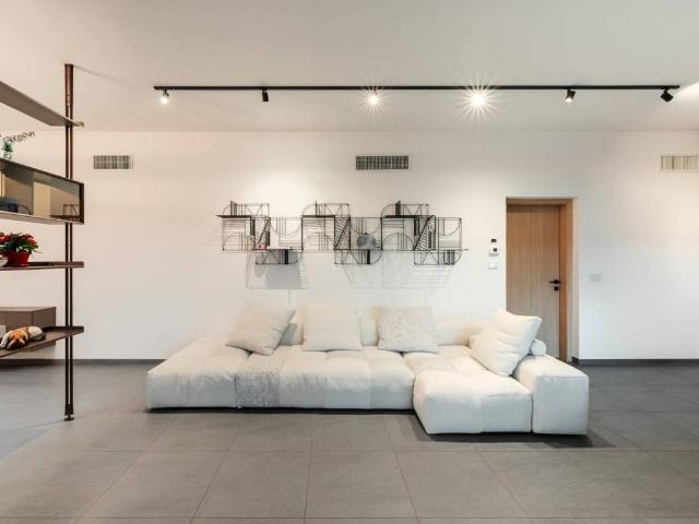 Villa in vendita a Curtatone MN