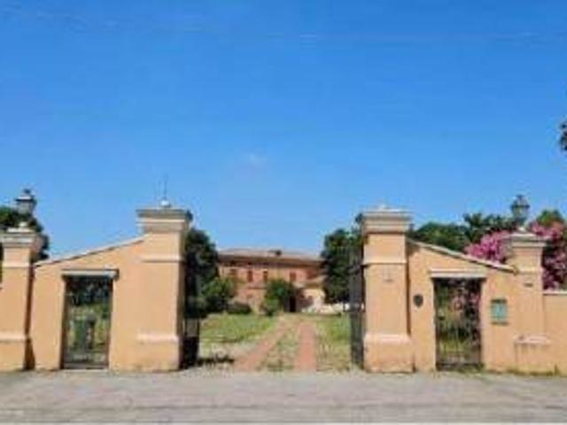Villa in vendita a Curtatone MN