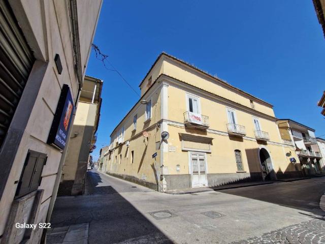 Villa in vendita a Curti CE