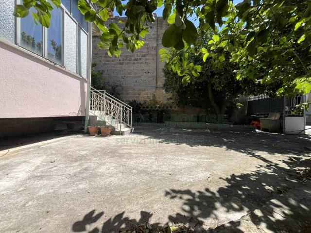 Villa in vendita a Curti CE
