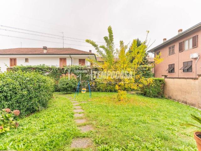 Villa in vendita a Cusago MI