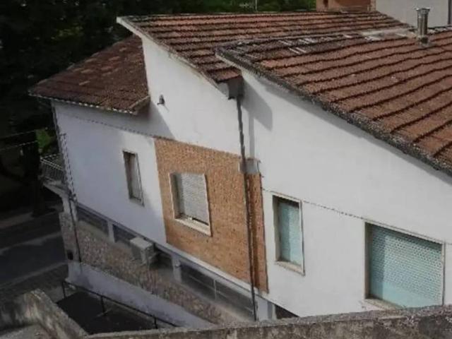 Villa in vendita a Amandola FM