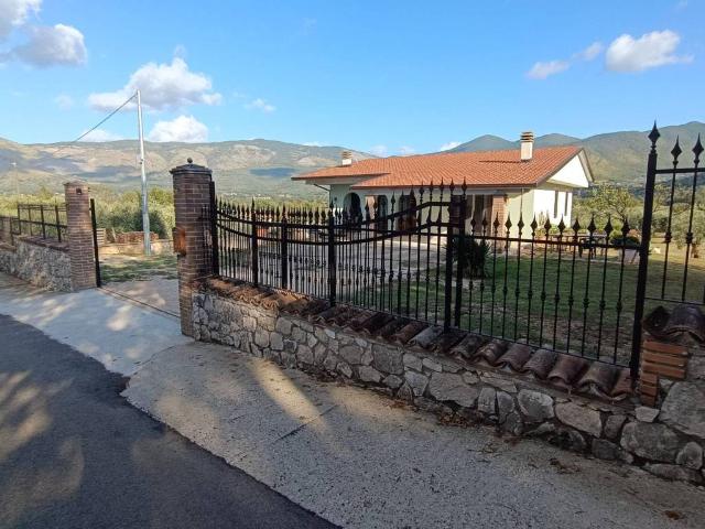 Villa in vendita a Amaseno FR