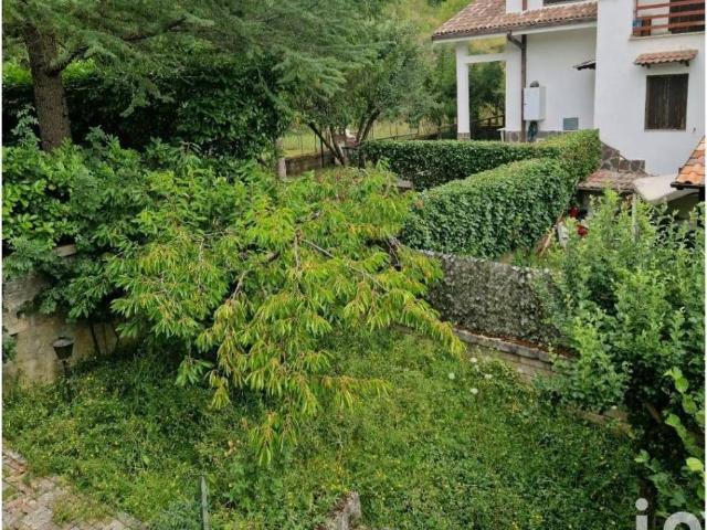 Villa in vendita a Amatrice RI