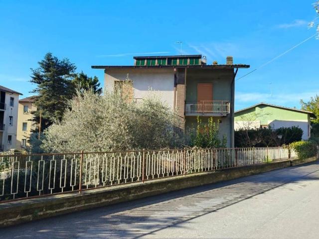 Villa in vendita a Amelia TR