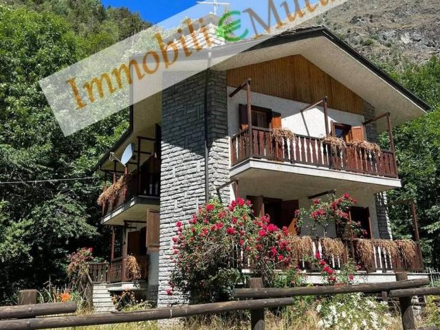 Villa in vendita a Antey Saint Andrè AO
