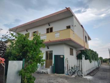 Appartamento in vendita a Locri RC