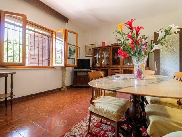 Villa in vendita a Anzio RM