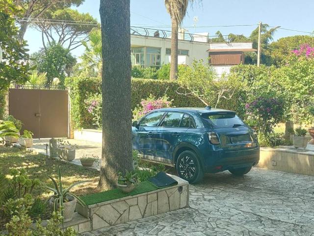 Villa in vendita a Anzio RM