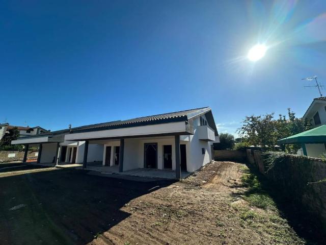 Villa in vendita a Anzio RM