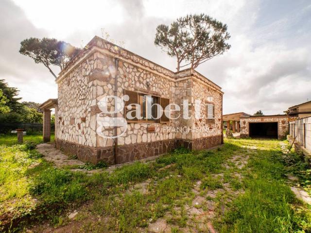 Villa in vendita a Anzio RM