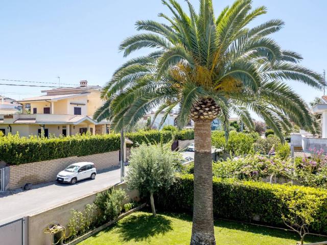 Villa in vendita a Anzio RM
