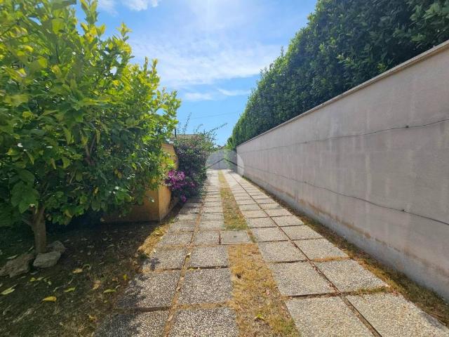 Villa in vendita a Anzio RM