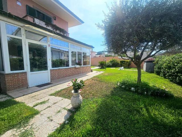 Villa in vendita a Anzio RM