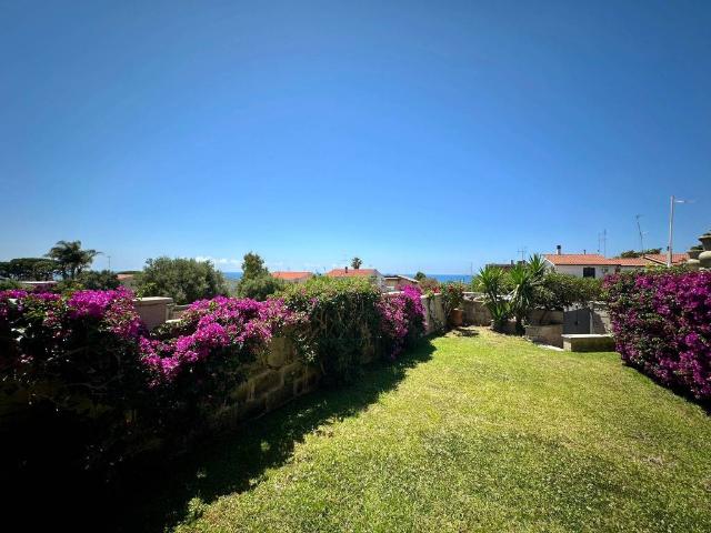 Villa in vendita a Anzio RM