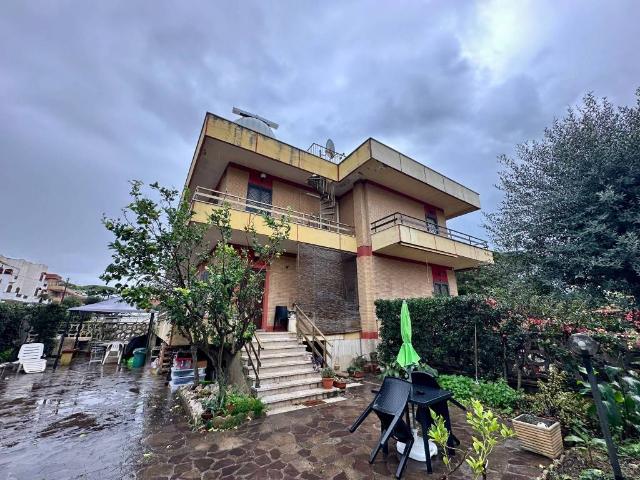 Villa in vendita a Anzio RM