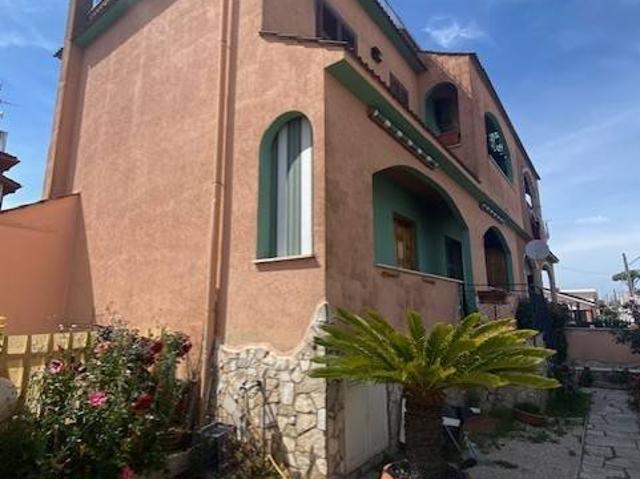 Villa in vendita a Anzio RM