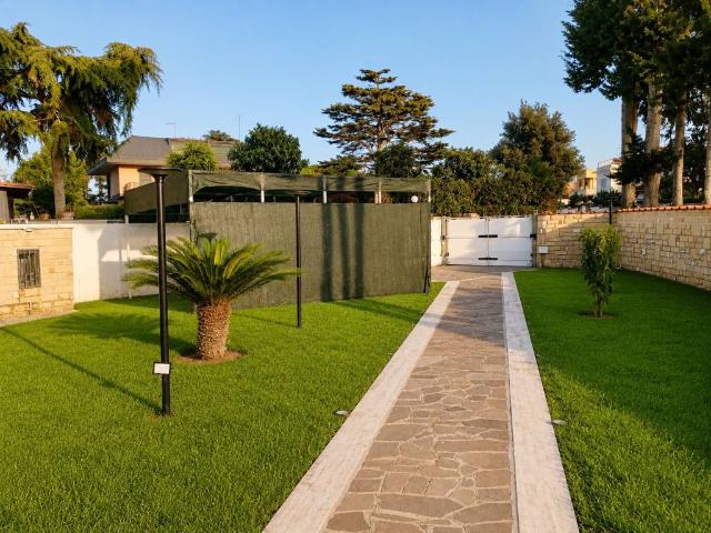 Villa in vendita a Anzio RM