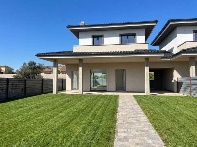 Villa in vendita a Anzio RM