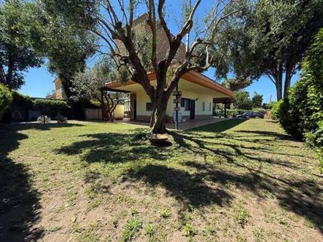 Villa in vendita a Anzio RM