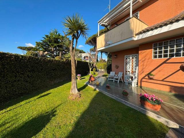 Villa in vendita a Anzio RM