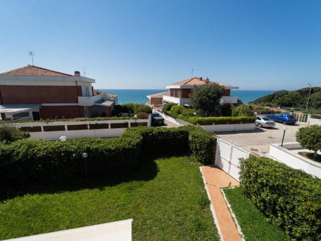 Villa in vendita a Anzio RM