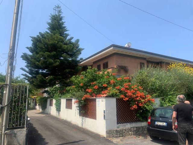 Villa in vendita a Anzio RM