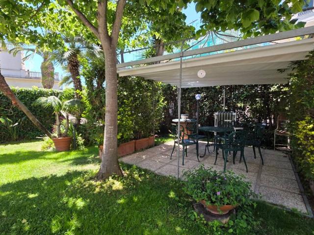 Villa in vendita a Anzio RM