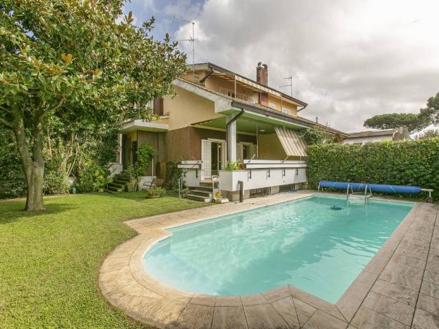 Villa in vendita a Anzio RM