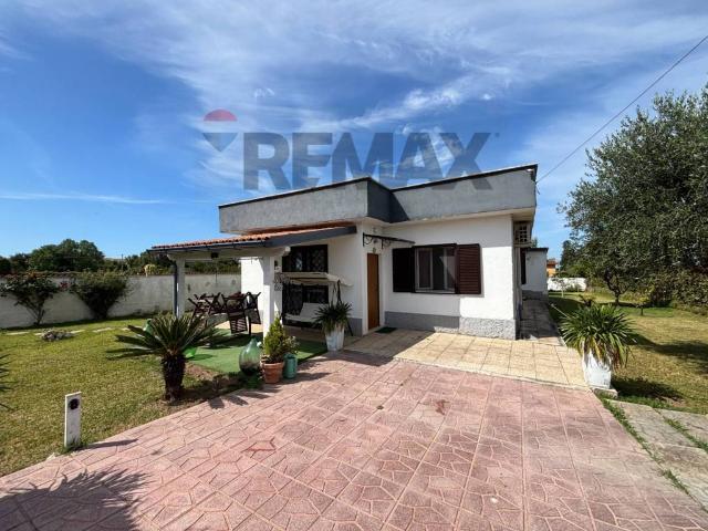 Villa in vendita a Anzio RM