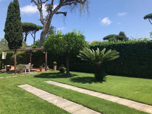 Villa in vendita a Anzio RM