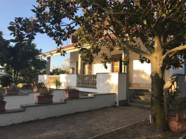 Villa in vendita a Anzio RM
