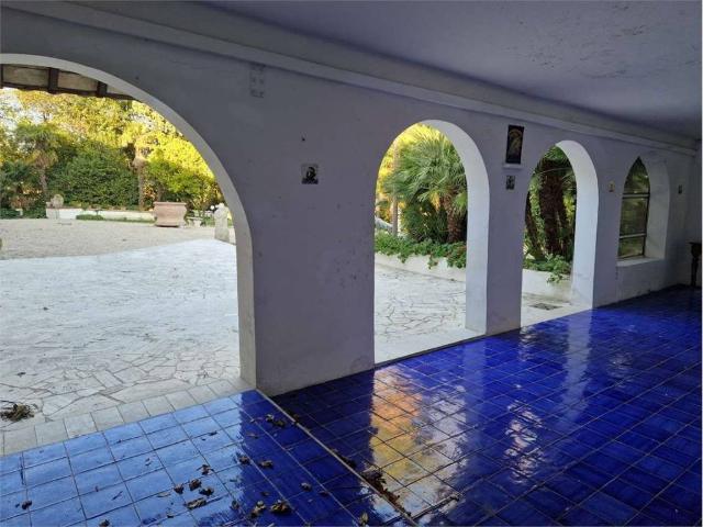 Villa in vendita a Ancona AN