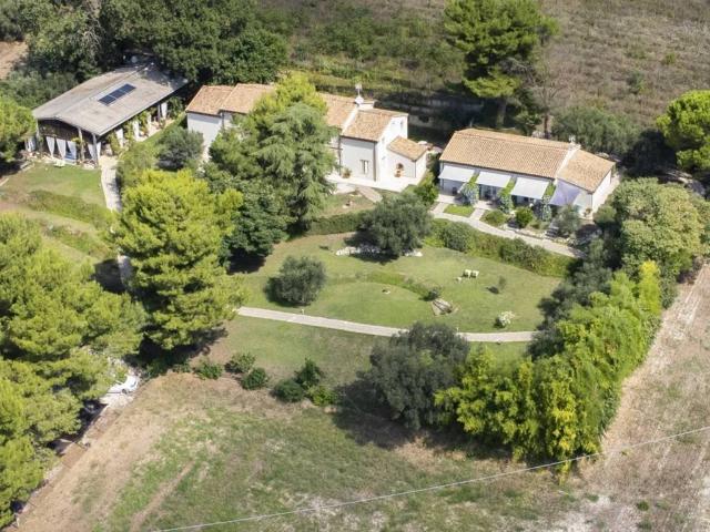 Villa in vendita a Ancona AN