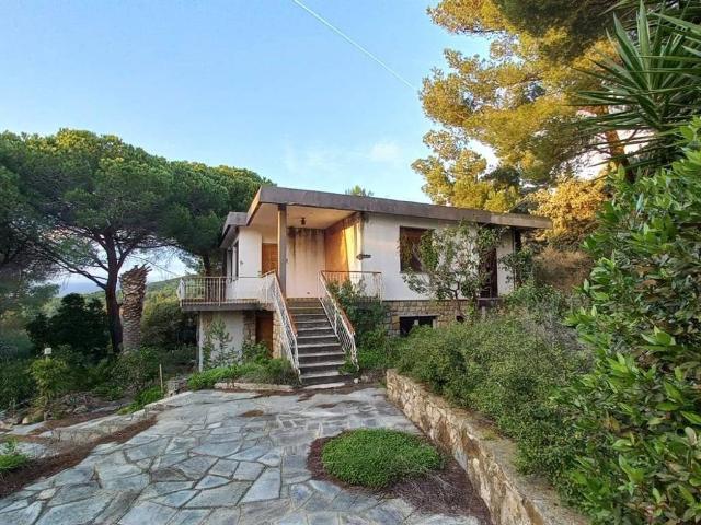 Villa in vendita a Andora SV