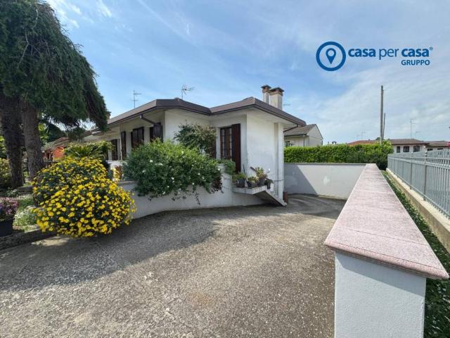 Villa in vendita a Anguillara Veneta PD