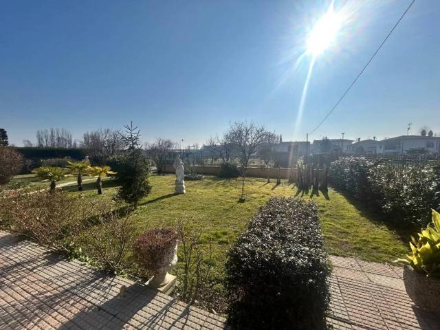 Villetta a schiera in vendita a Anguillara Veneta PD