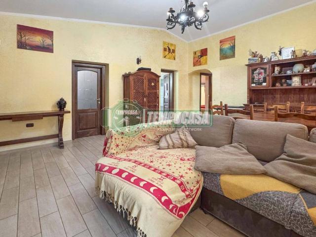 Villa in vendita a Anguillara Sabazia RM