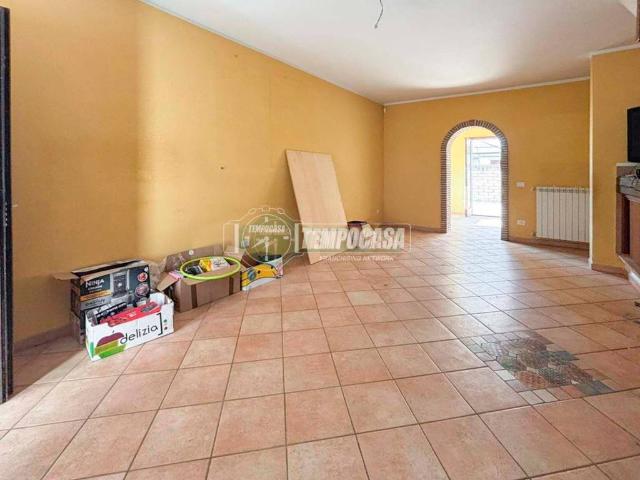 Villa in vendita a Anguillara Sabazia RM