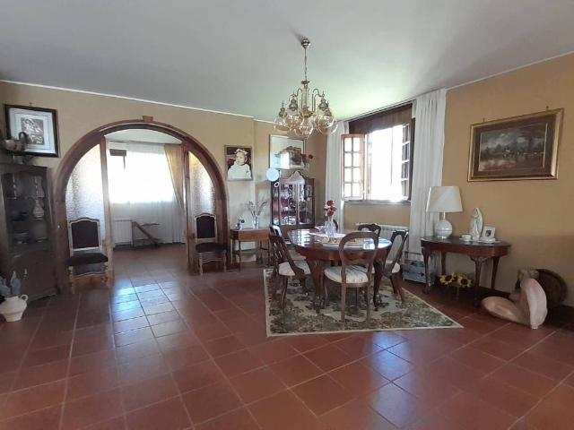 Villa in vendita a Anguillara Sabazia RM