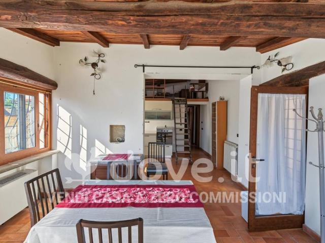 Villa in vendita a Anguillara Sabazia RM