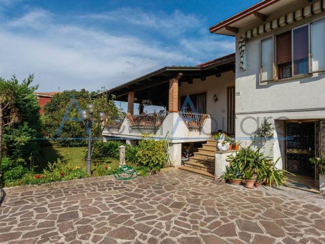 Villa in vendita a Abano Terme PD