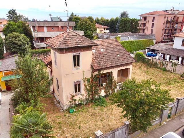 Villa in vendita a Abbiategrasso MI