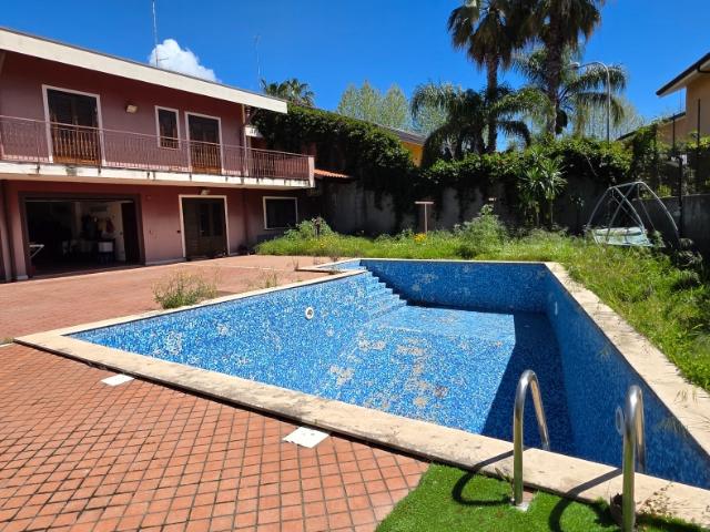 Villa in vendita a Aci Bonaccorsi