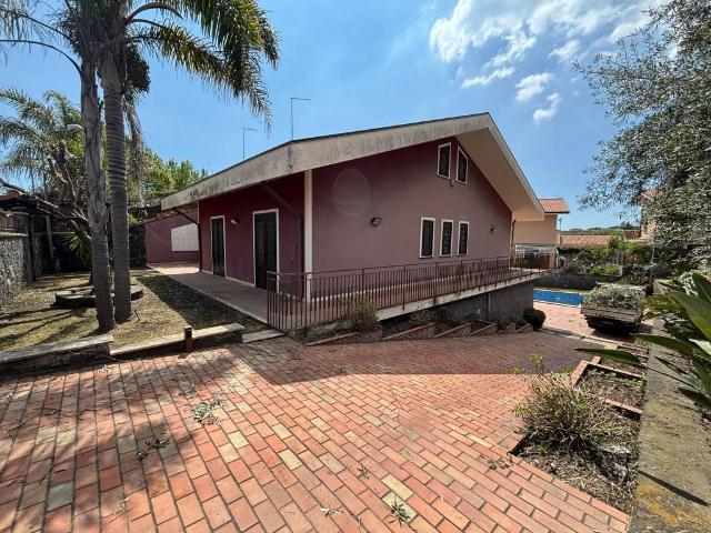 Villa in vendita a Aci Bonaccorsi CT